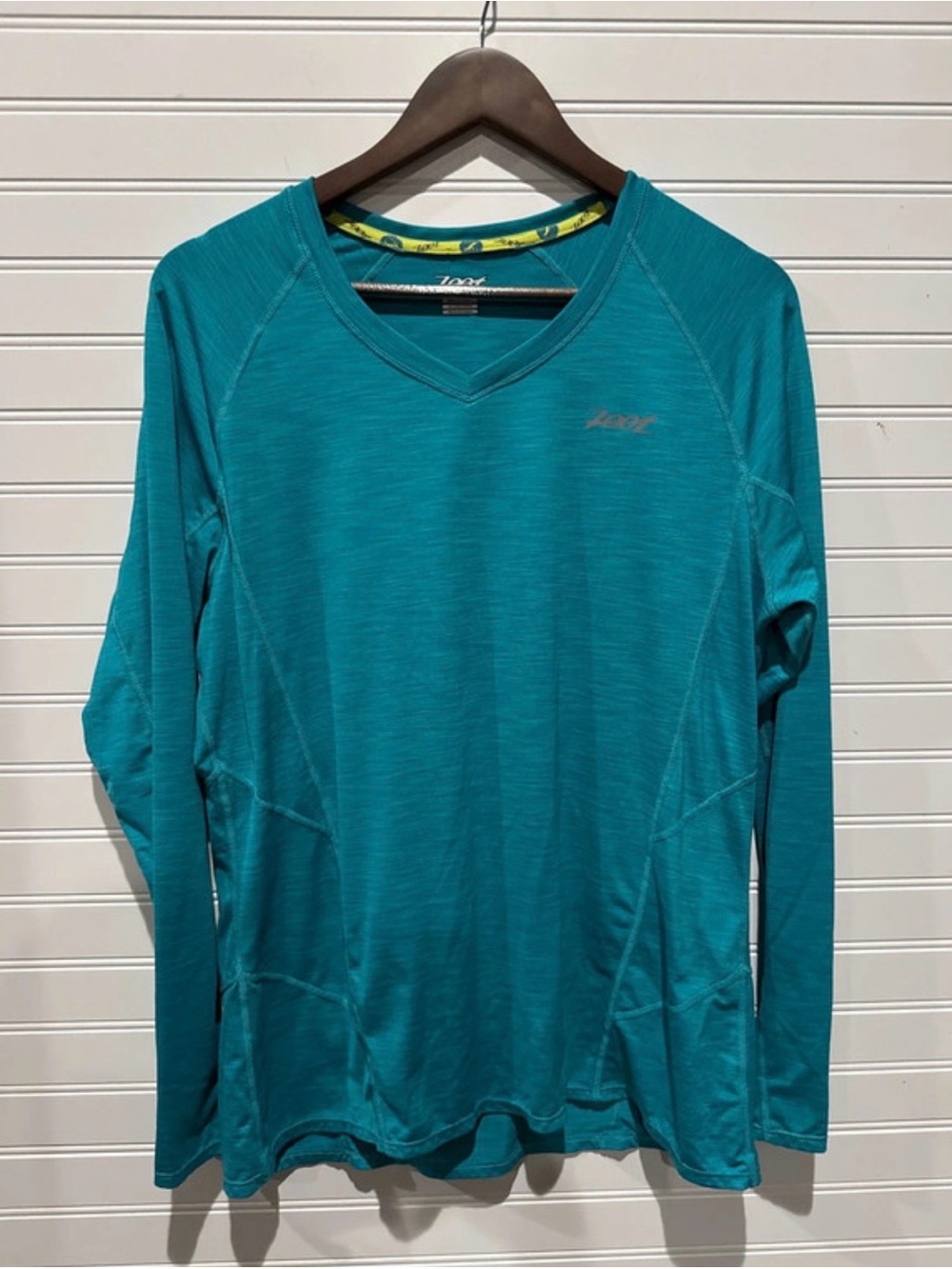 Zoot Bright Aqua Blue V‑Neck Performance Long Sleeve Athletic Workout Top XL